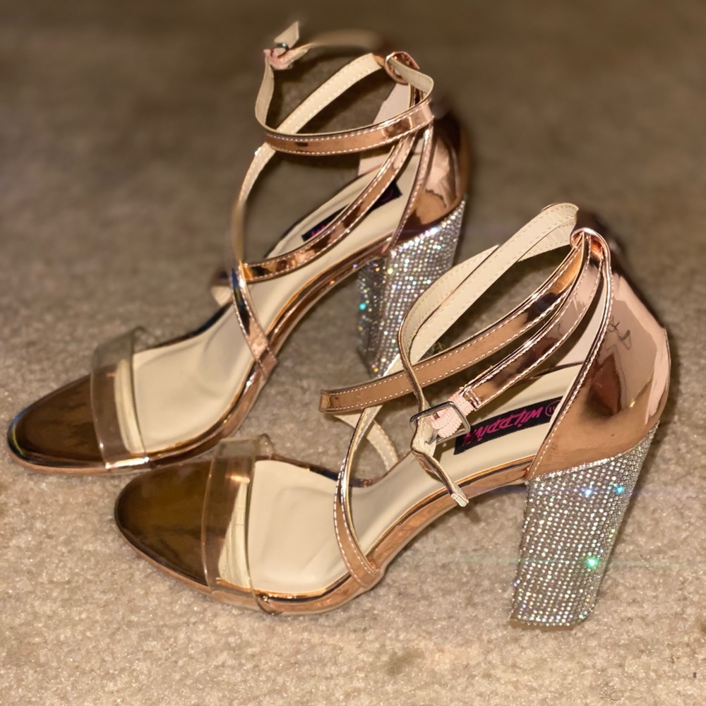 Women heels size 9